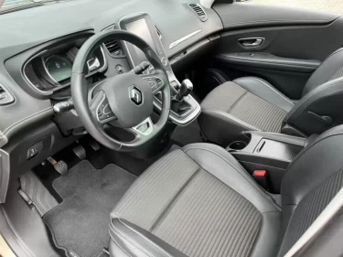 Foto van Renault Scénic