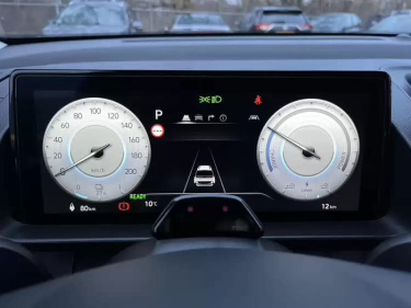 Foto van Hyundai INSTER