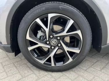Foto van Toyota C-HR