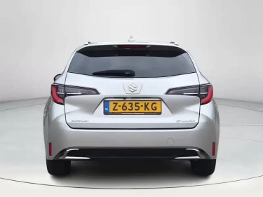 Foto van Suzuki Swace