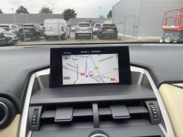 Foto van Lexus NX