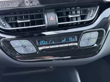 Foto van Toyota C-HR