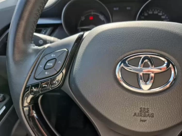 Foto van Toyota C-HR