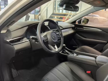 Foto van Mazda 6