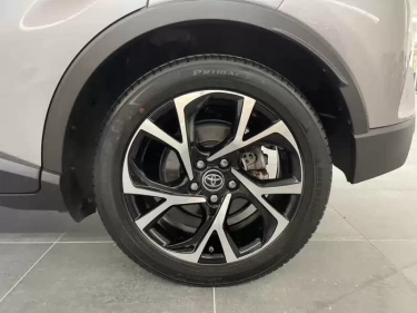 Foto van Toyota C-HR