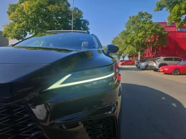 Foto van Lexus RX