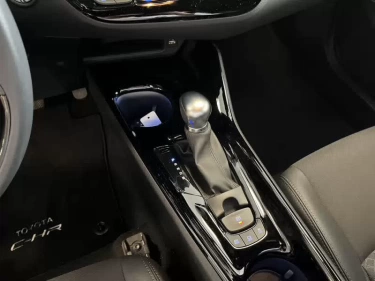 Foto van Toyota C-HR