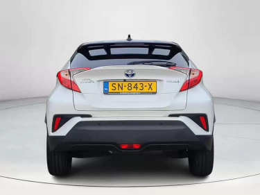 Foto van Toyota C-HR