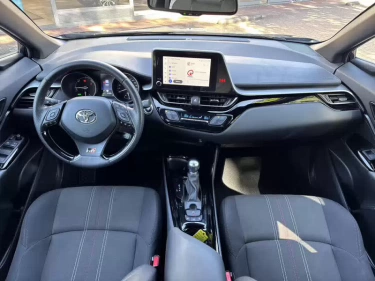 Foto van Toyota C-HR