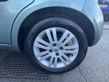 Foto van Suzuki Splash