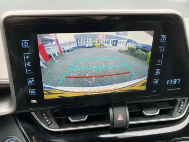 Foto van Toyota C-HR