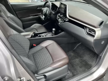 Foto van Toyota C-HR