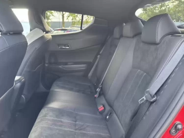 Foto van Toyota C-HR