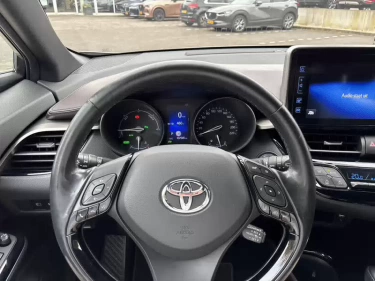Foto van Toyota C-HR