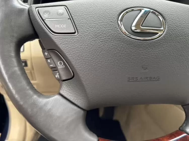 Foto van Lexus LS