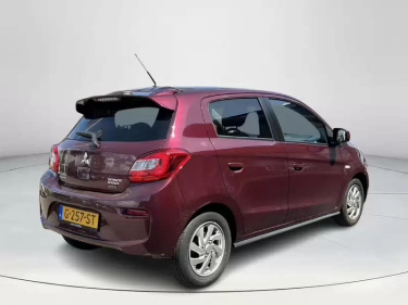 Foto van Mitsubishi Space Star