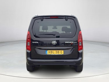 Foto van Toyota PROACE CITY Verso