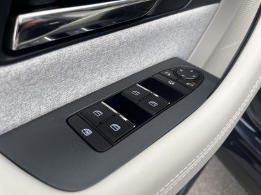 Foto van Mazda CX-80