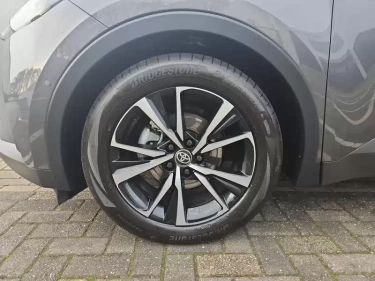 Foto van Toyota C-HR