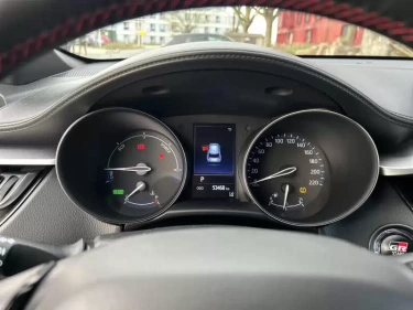 Foto van Toyota C-HR