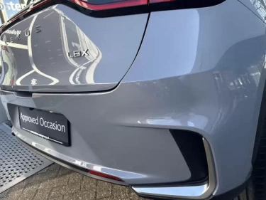 Foto van Lexus LBX