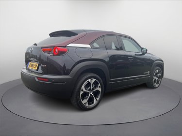 Foto van Mazda MX-30