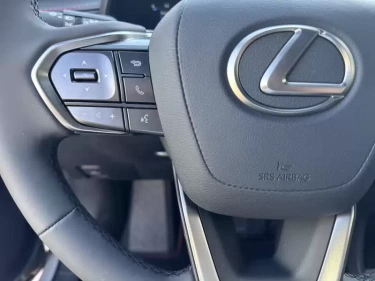 Foto van Lexus LBX