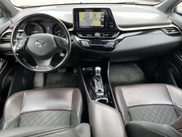 Foto van Toyota C-HR