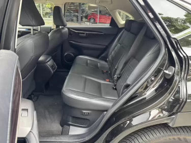 Foto van Lexus NX
