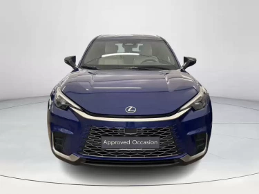 Foto van Lexus LBX