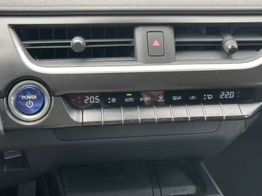 Foto van Lexus UX