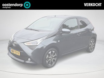 Toyota Aygo 1.0 VVT-i x-cite | Apple CarPlay/Android auto | Achteruitrijcamera | Keyless entry occasion 2019