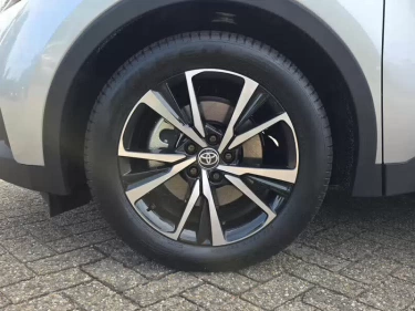 Foto van Toyota C-HR