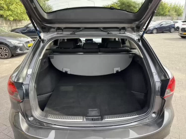 Foto van Mazda 6