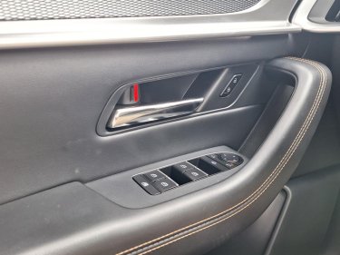 Foto van Mazda CX-60