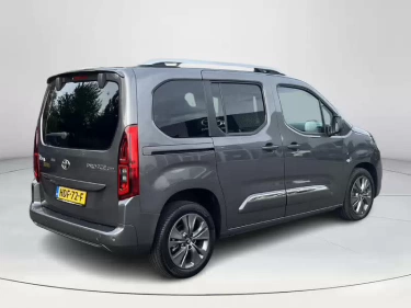 Foto van Toyota PROACE CITY Verso