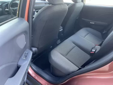 Foto van Lexus LBX