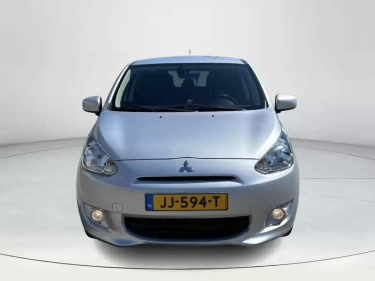 Foto van Mitsubishi Space Star