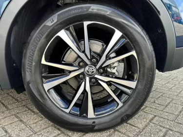Foto van Toyota C-HR