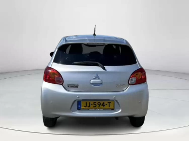 Foto van Mitsubishi Space Star