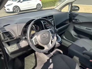 Foto van Toyota Verso-S