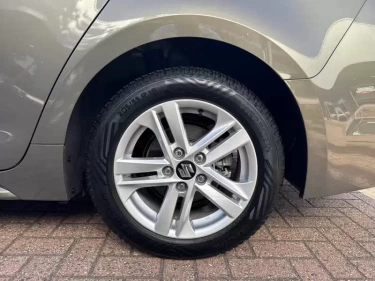 Foto van Suzuki Swace