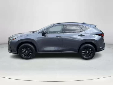 Foto van Lexus NX