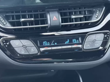 Foto van Toyota C-HR