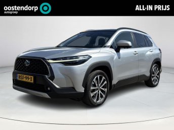Toyota Corolla Cross Hybrid 200 Executive PANO | parkeersensoren voor en achter | Panorama dak | elektrisch bedienbare stoel | Trekhaak | 360 graden camera occasion 2023