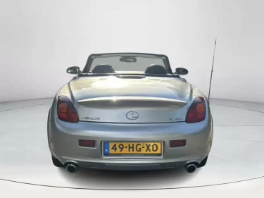 Foto van Lexus SC