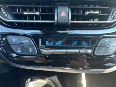 Foto van Toyota C-HR