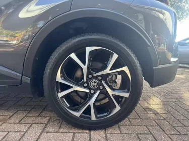 Foto van Toyota C-HR