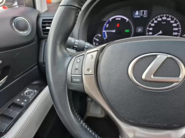 Foto van Lexus RX