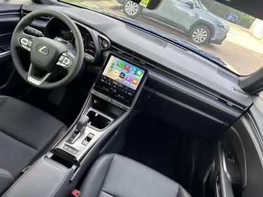 Foto van Lexus LBX